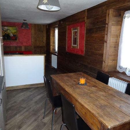 Maison D'Antan Alloggio Ad Uso Turistico Vda Charvensod N 0022 Αόστα Εξωτερικό φωτογραφία